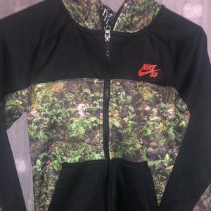 Authentic Nike Hoodie - Unisex perfect condition